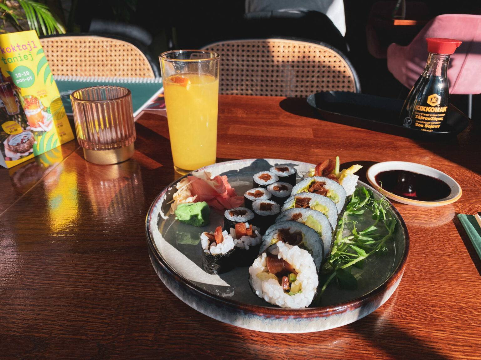 Veganes Sushi wird im Restaurant Kimidori serviert.