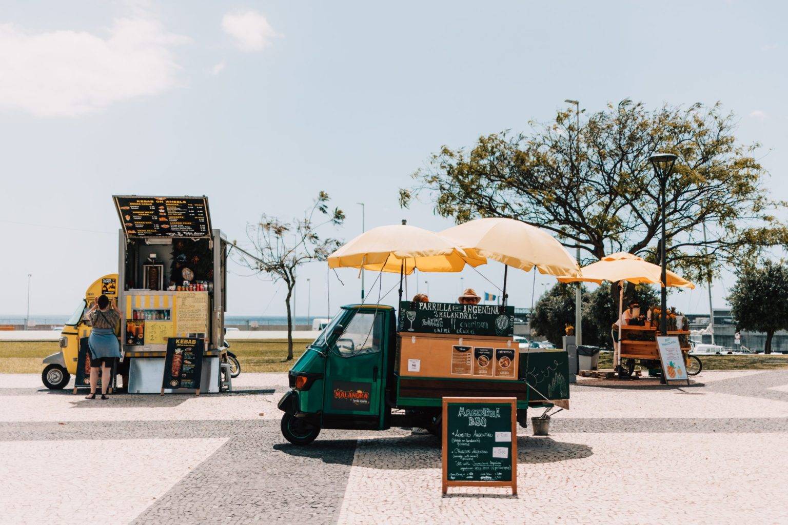 Allerlei Köstlichkeiten gibt’s bei den Food-Trucks an der Promenade