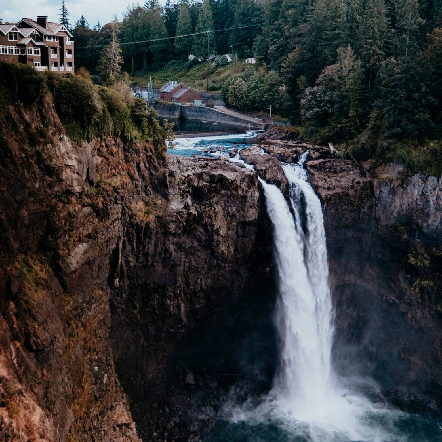 Der Wasserfall "Snoqualmie Falls".