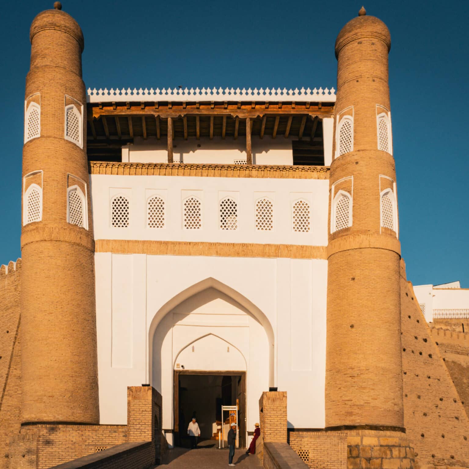 Die Fassade der Ark-Zitadelle in Bukhara.