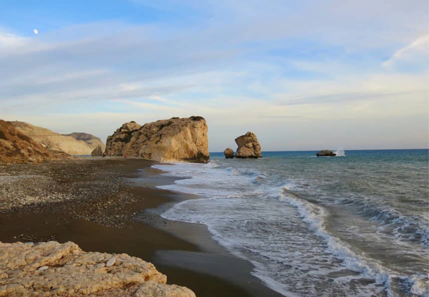 Der Strand Petra tou Romiou auf Zypern, die Geburtsstätte der Aphrodite.