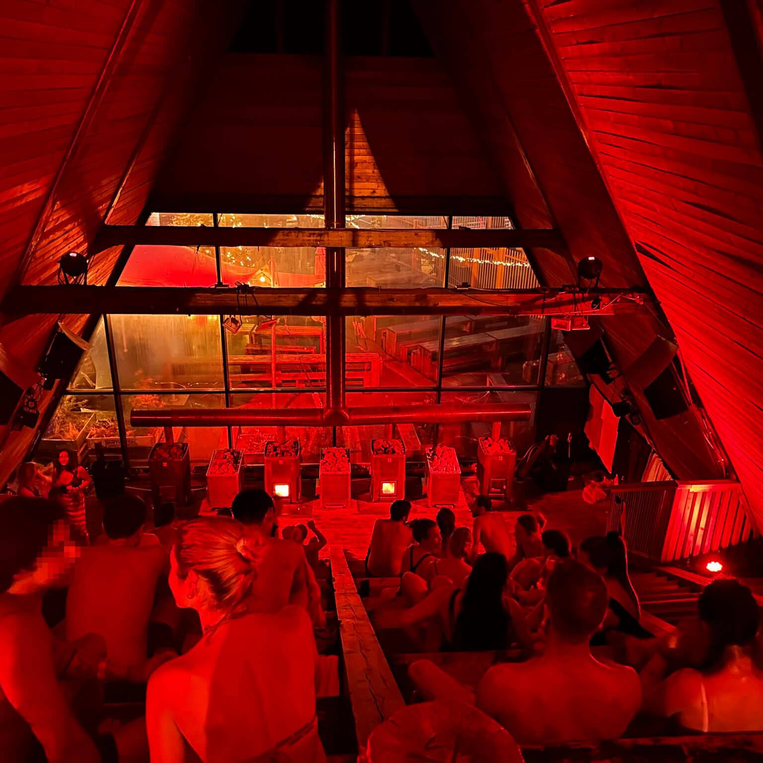 Die große Sauna auf dem Salt-Gelände in Oslo ist ein echter Geheimtipp.