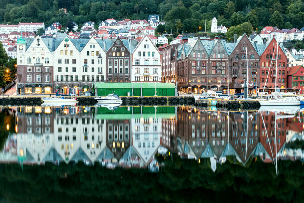 Besonders am Morgen ist Bryggen ein tolles Fotomotiv